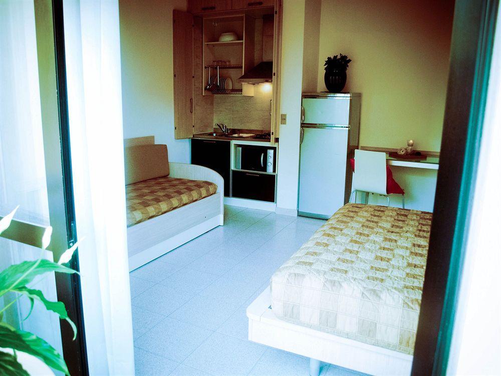 Residence Internazionale Rimini Luaran gambar