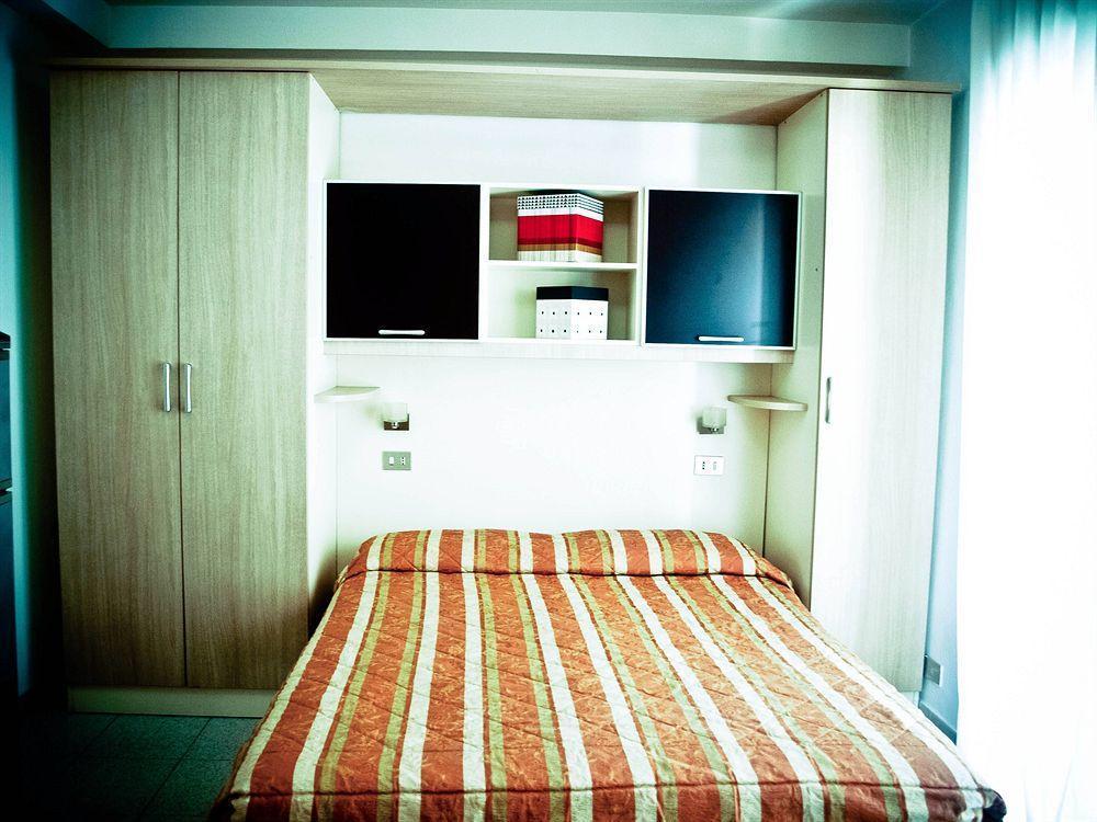 Residence Internazionale Rimini Luaran gambar